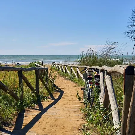 Family Vacation With Porch In Apartment Bibione